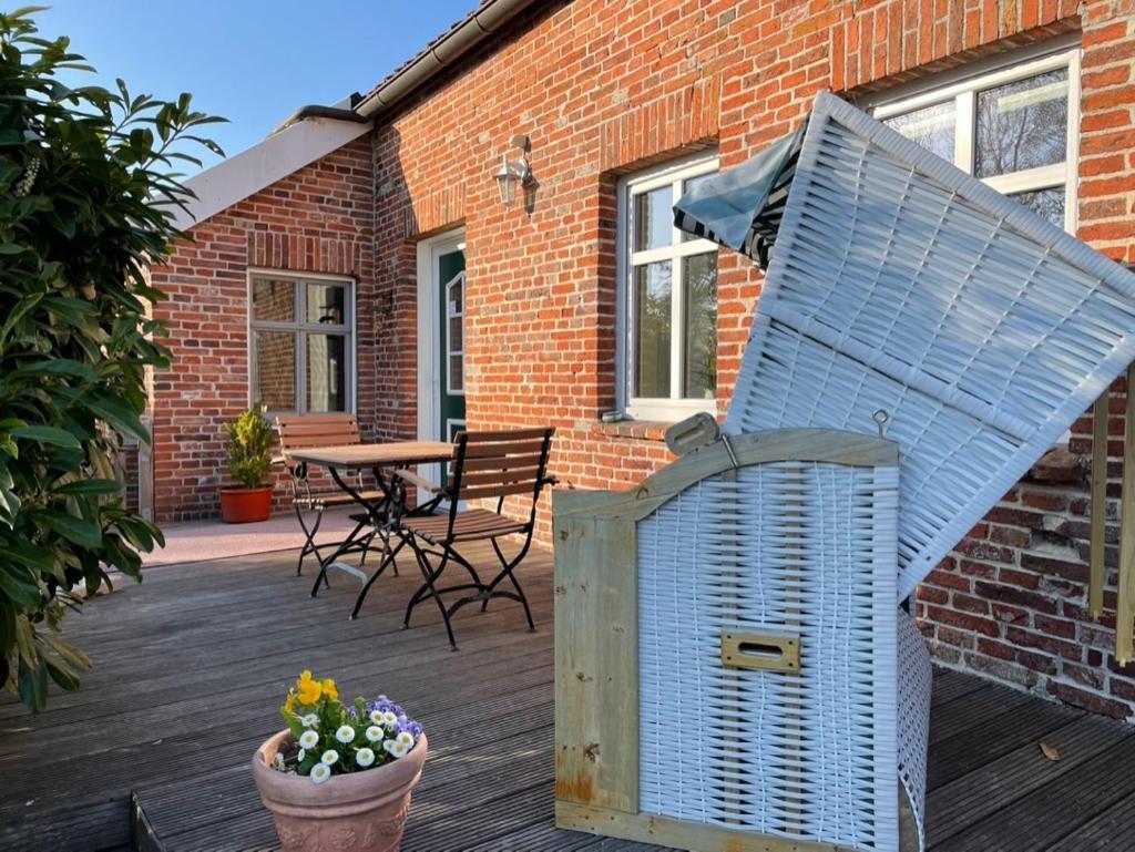 Gulfhof Butendiek - Ferienapartments Neuharlingersiel Eksteriør bilde