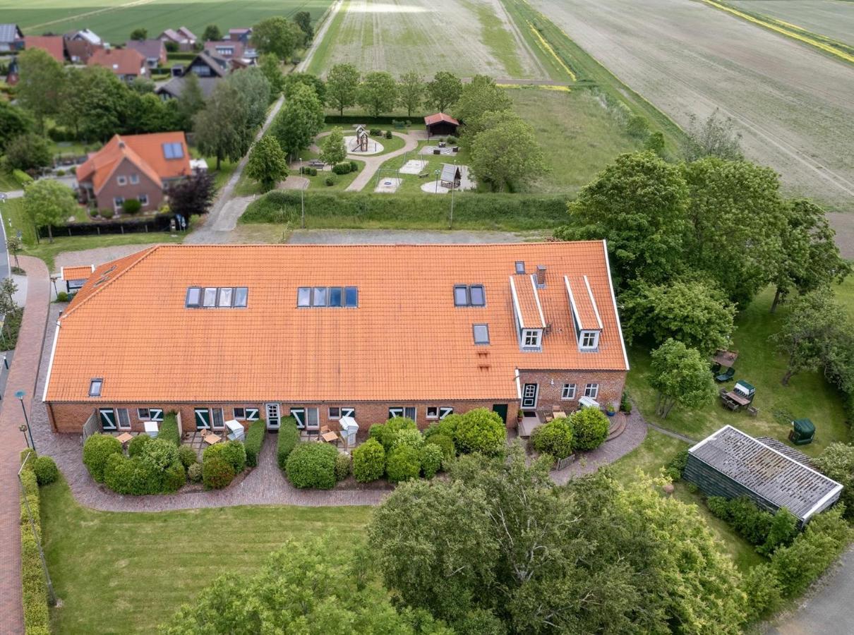 Gulfhof Butendiek - Ferienapartments Neuharlingersiel Eksteriør bilde
